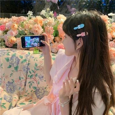 了不起的曹萱萱